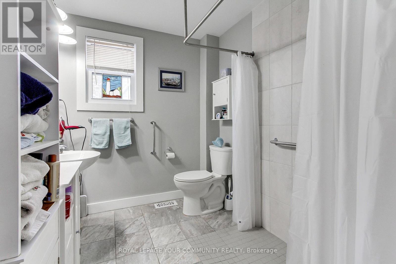 145 Wesley Street, Newmarket, Ontario  L3Y 3N9 - Photo 28 - N12048359