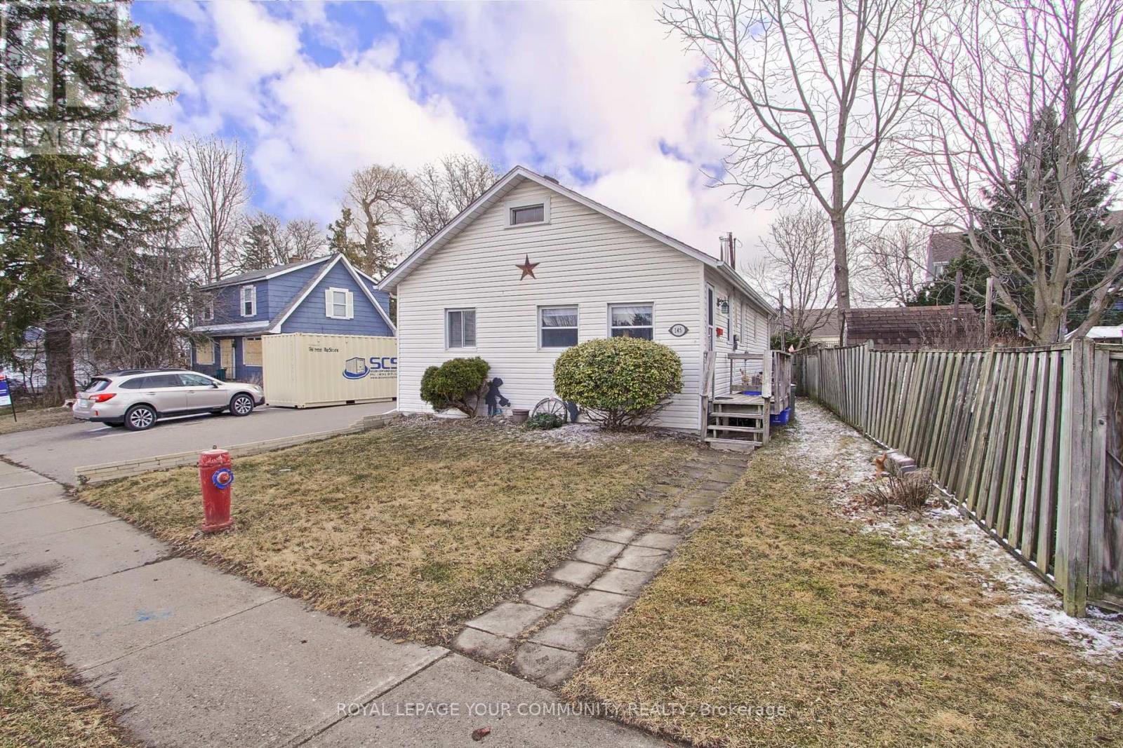 145 Wesley Street, Newmarket, Ontario  L3Y 3N9 - Photo 5 - N12048359