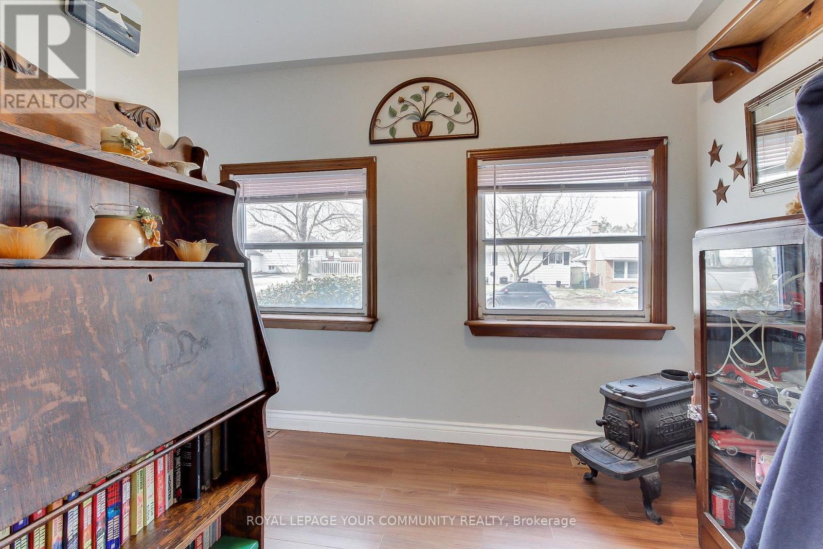 145 Wesley Street, Newmarket, Ontario  L3Y 3N9 - Photo 9 - N12048359