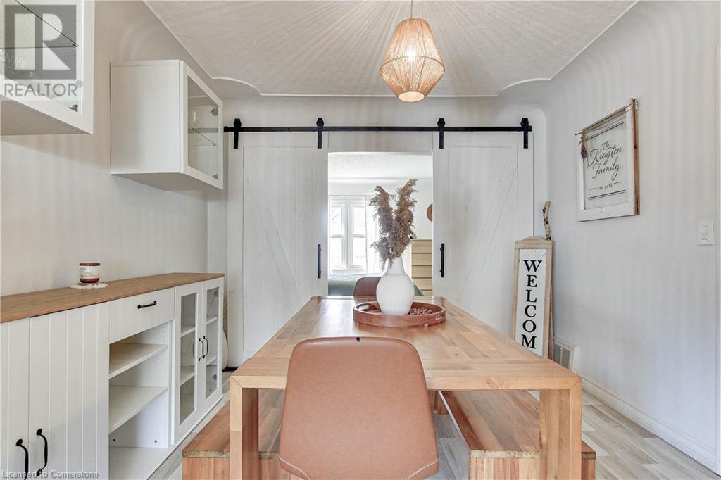 Property at 127 ORCHARD Avenue image 5