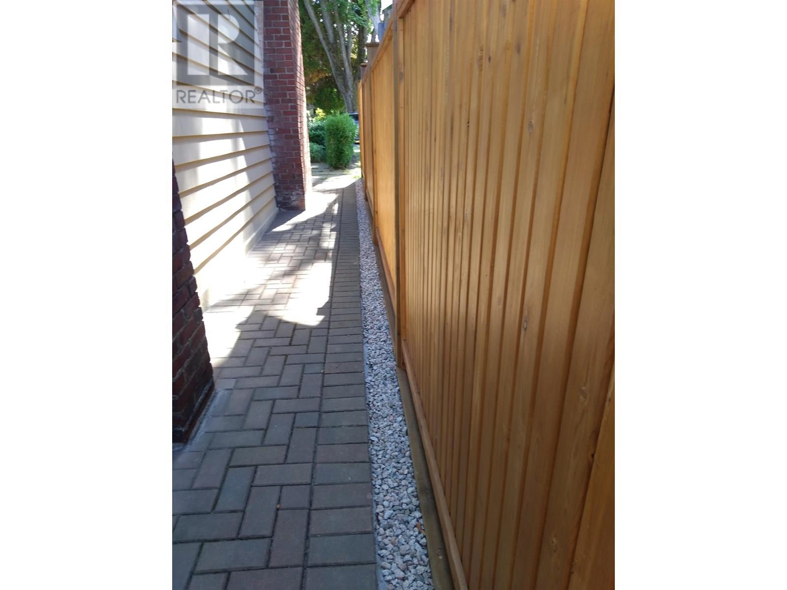 761 W 26th Avenue, Vancouver, British Columbia  V5Z 2E7 - Photo 33 - R2983165