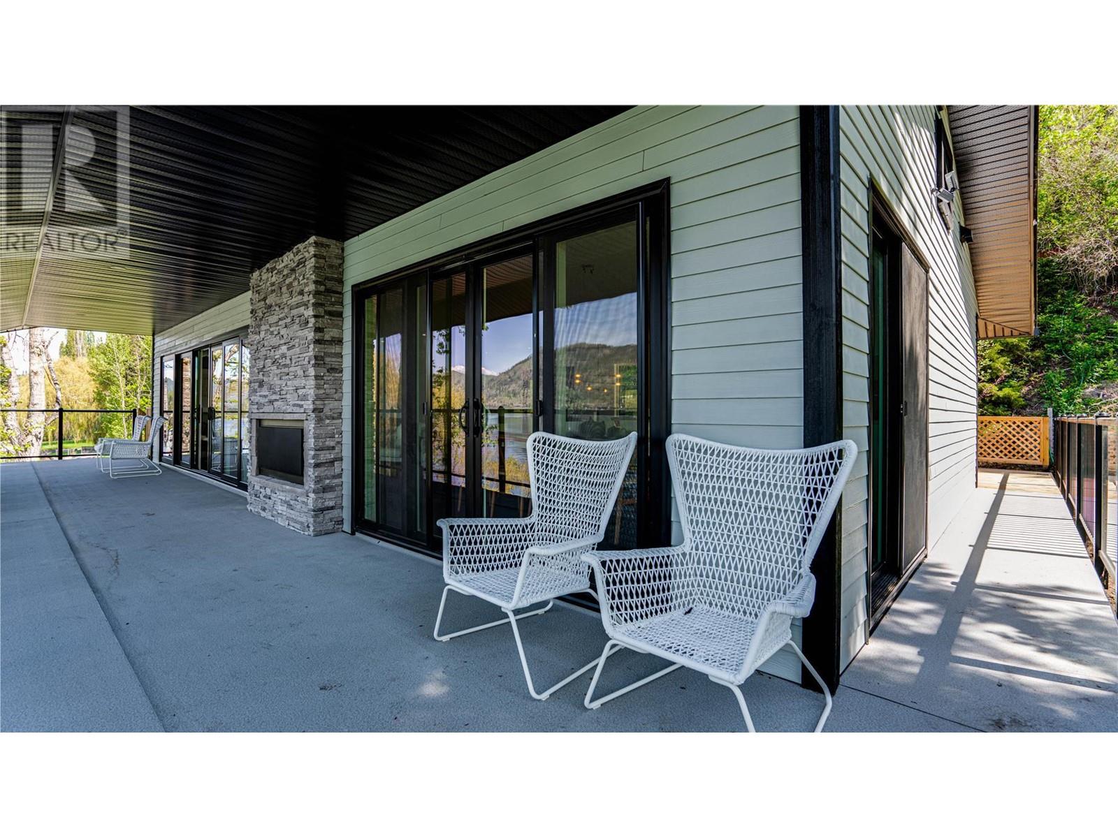Property at 9131 Smith Road image 3