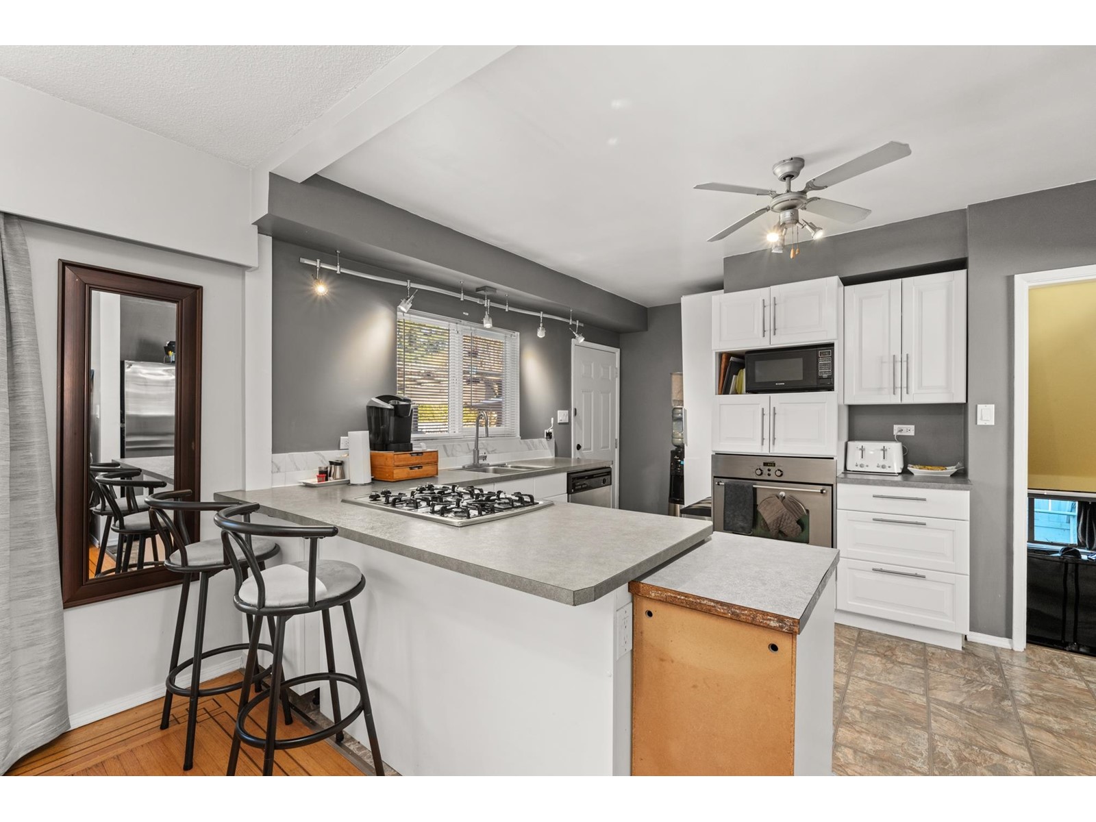 12905 104 Avenue, Surrey, British Columbia  V3T 1T6 - Photo 15 - R2975353