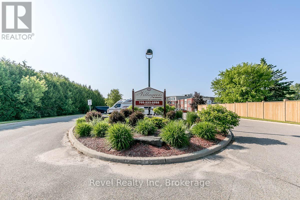 Property at 105 - 333 LAFONTAINE ROAD W image 1