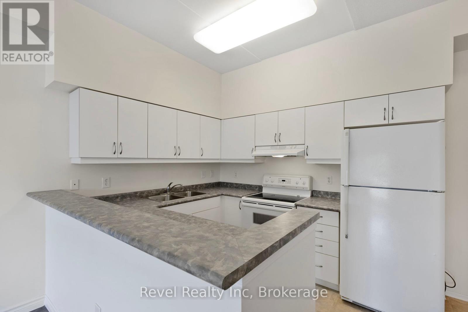 105 - 333 Lafontaine Road W, Tiny, Ontario  L9M 0H1 - Photo 10 - S12048437