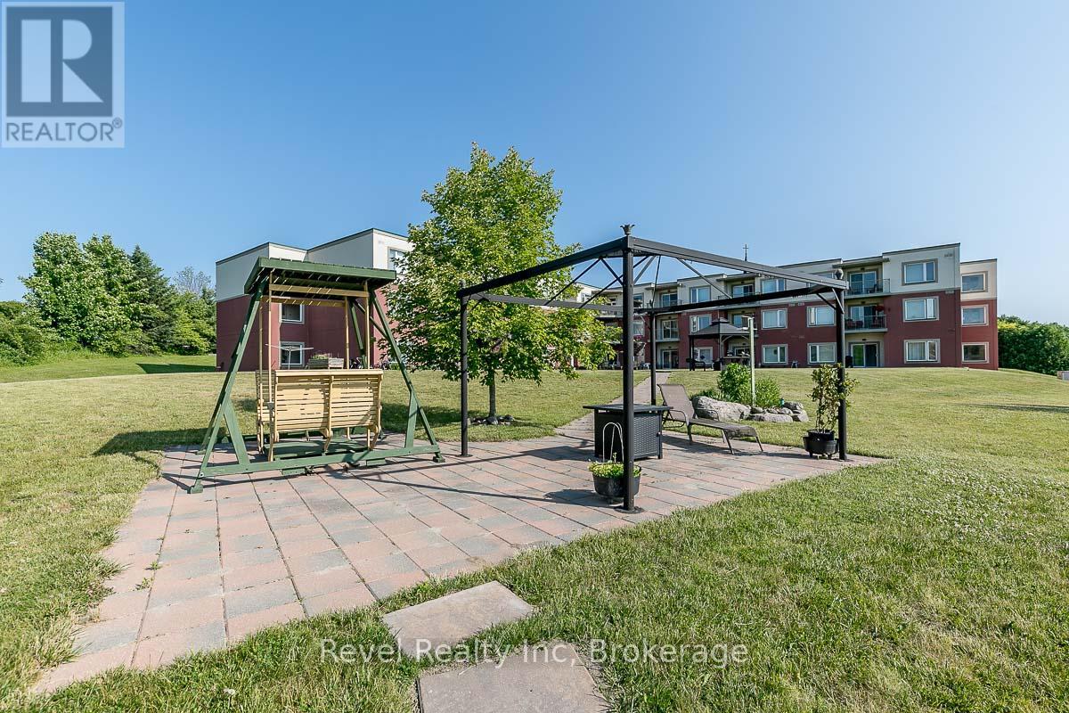 105 - 333 Lafontaine Road W, Tiny, Ontario  L9M 0H1 - Photo 20 - S12048437