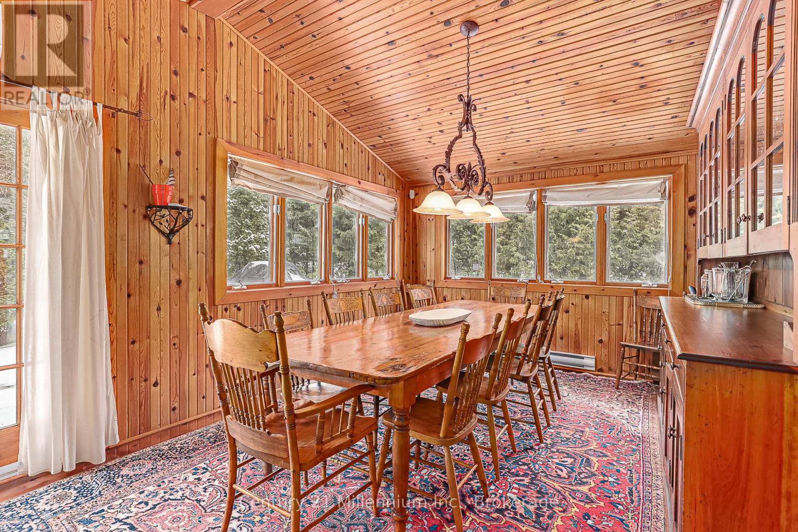 150 St Moritz Crescent, Blue Mountains, Ontario  L9Y 0S6 - Photo 18 - X12048468