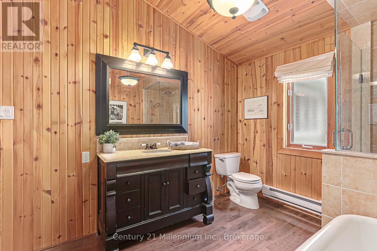 150 St Moritz Crescent, Blue Mountains, Ontario  L9Y 0S6 - Photo 25 - X12048468