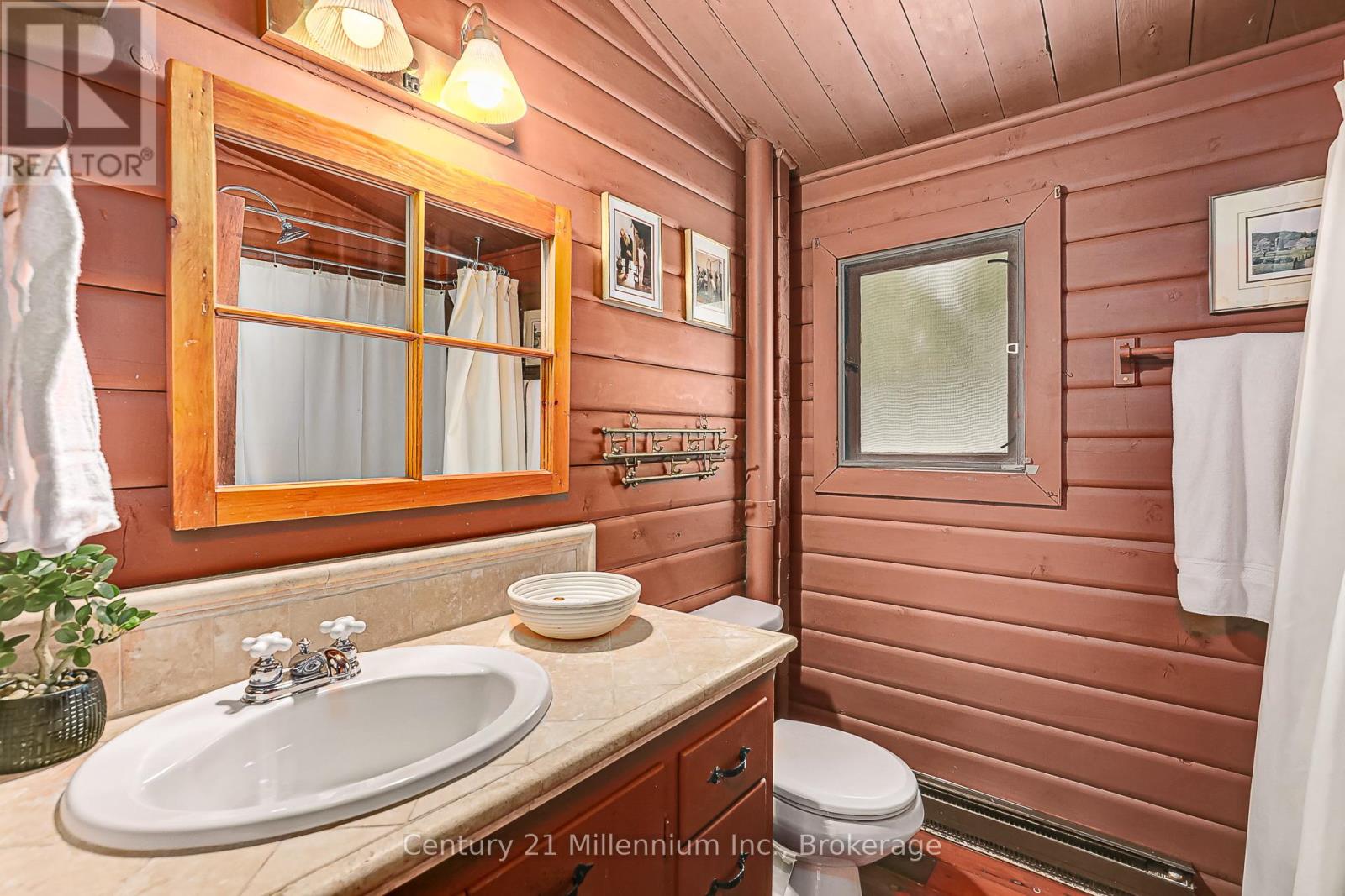 150 St Moritz Crescent, Blue Mountains, Ontario  L9Y 0S6 - Photo 31 - X12048468
