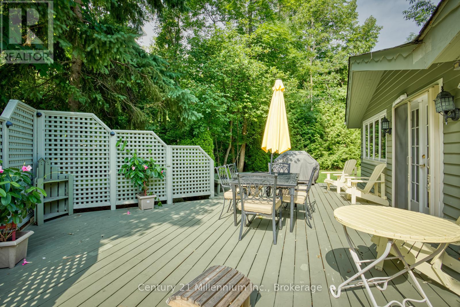150 St Moritz Crescent, Blue Mountains, Ontario  L9Y 0S6 - Photo 40 - X12048468