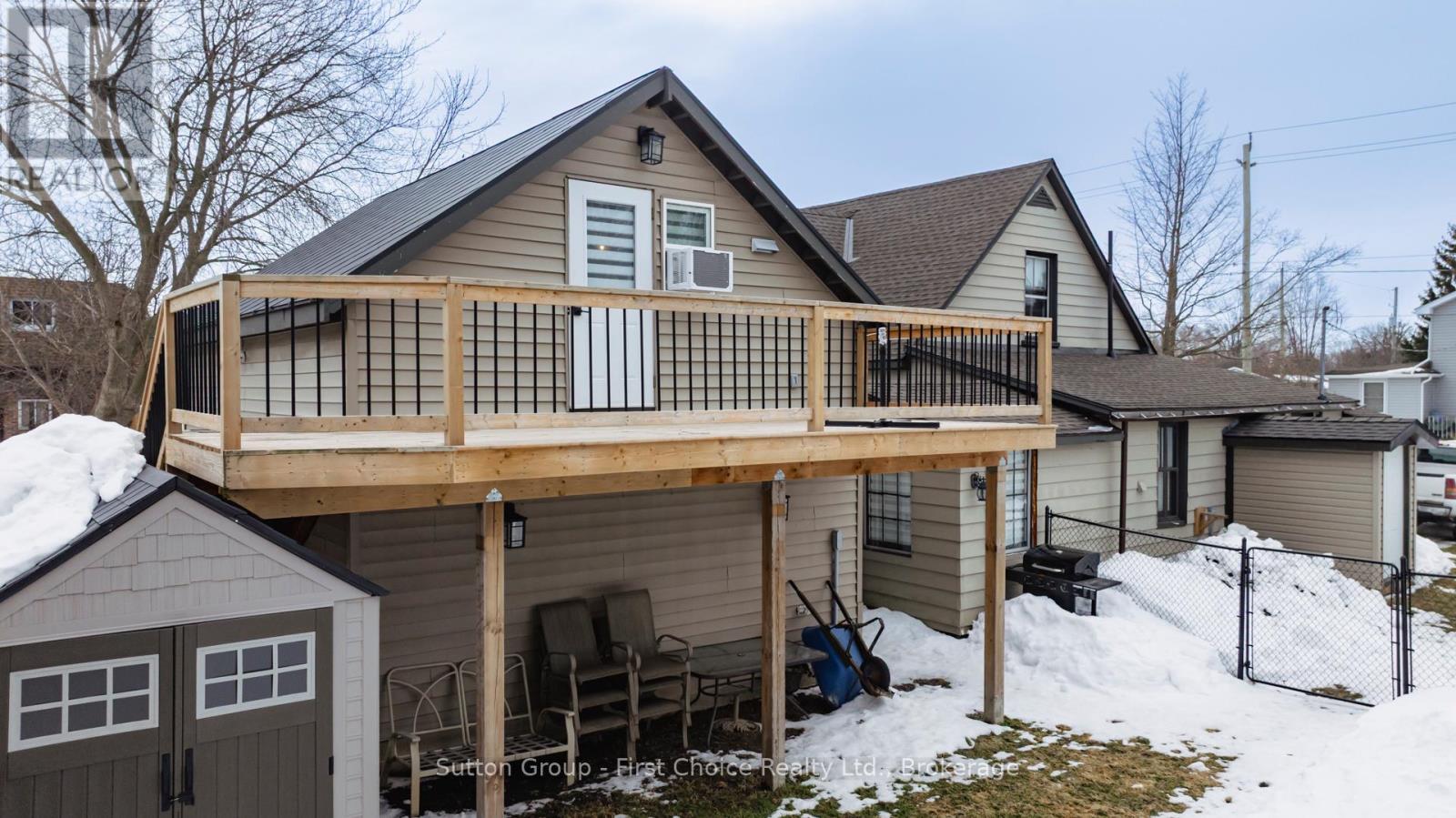 162 Wellington Street S, Goderich, Ontario  N7A 3T4 - Photo 8 - X12048479