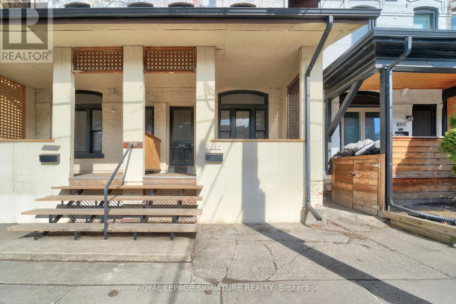 Property at 1057 BATHURST STREET image 2