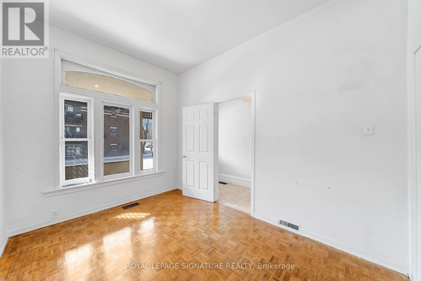 Property at 1057 BATHURST STREET image 5