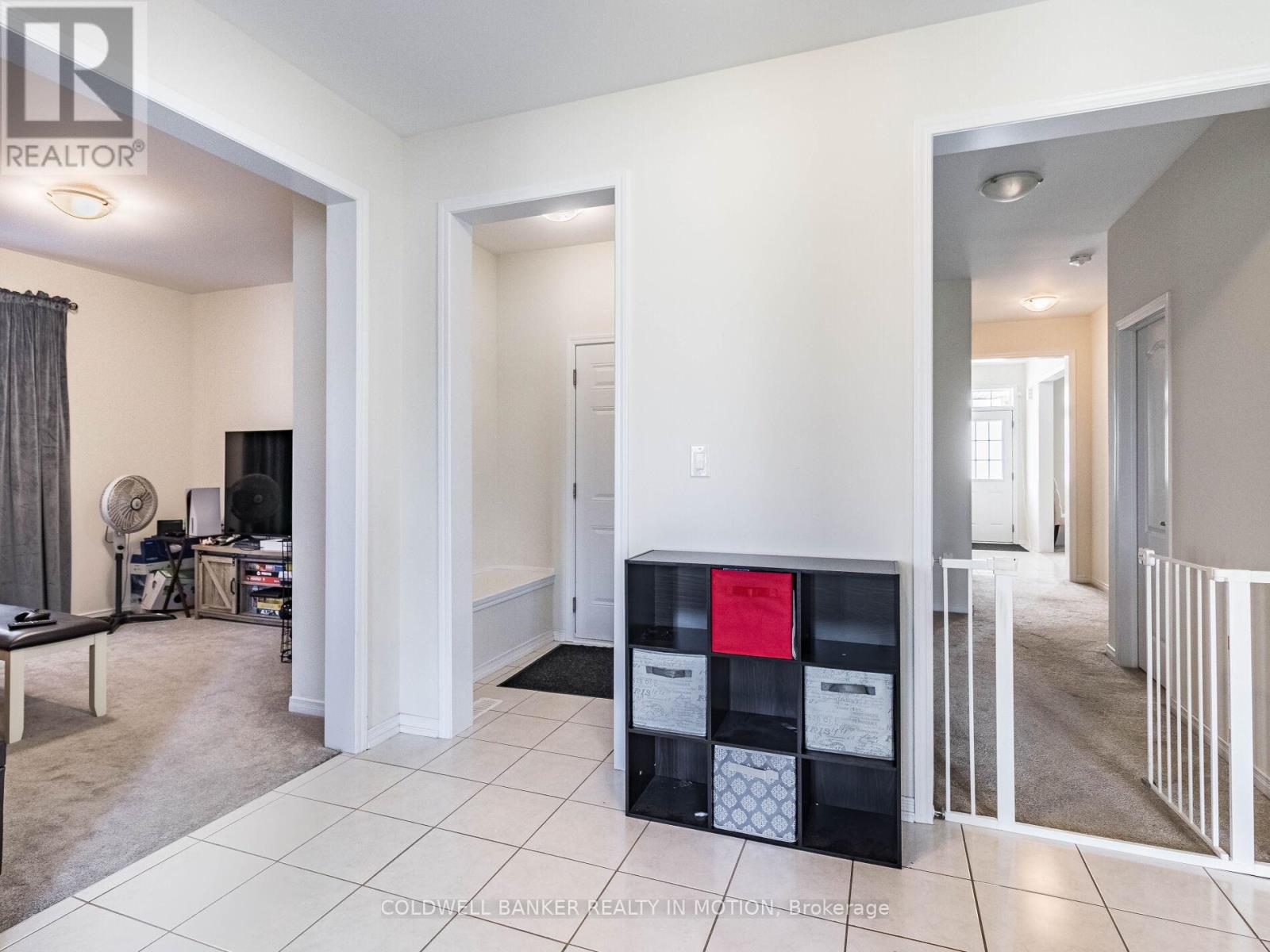 28 Esther Crescent W, Thorold, Ontario  L3B 5N5 - Photo 16 - X12048473