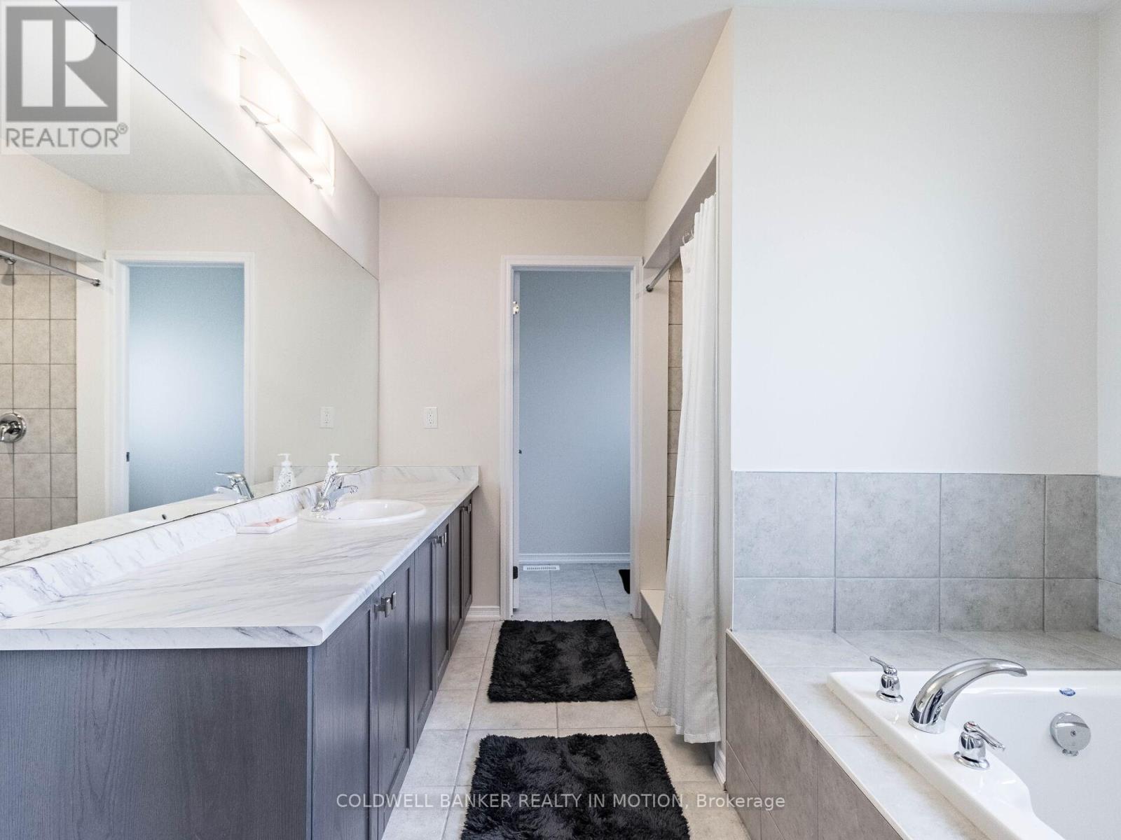 28 Esther Crescent W, Thorold, Ontario  L3B 5N5 - Photo 24 - X12048473