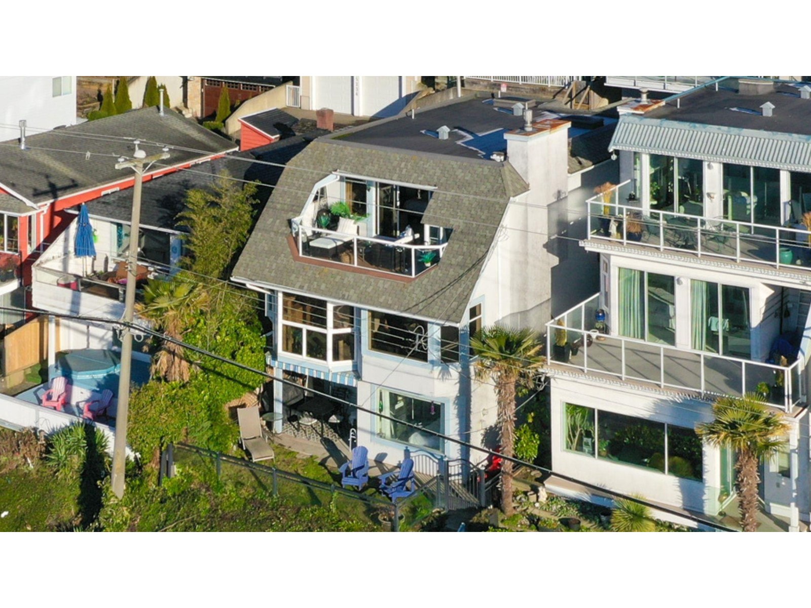 Property at 15233 MARINE DRIVE image 4