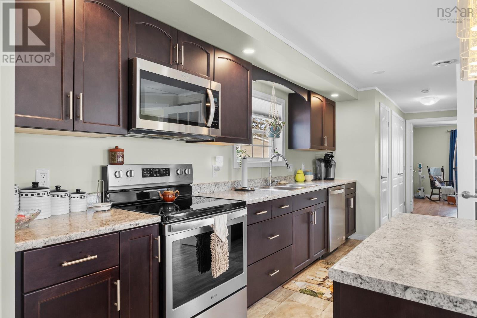 7 Eleventh Street, Lucasville, Nova Scotia  B4B 0S3 - Photo 24 - 202504050