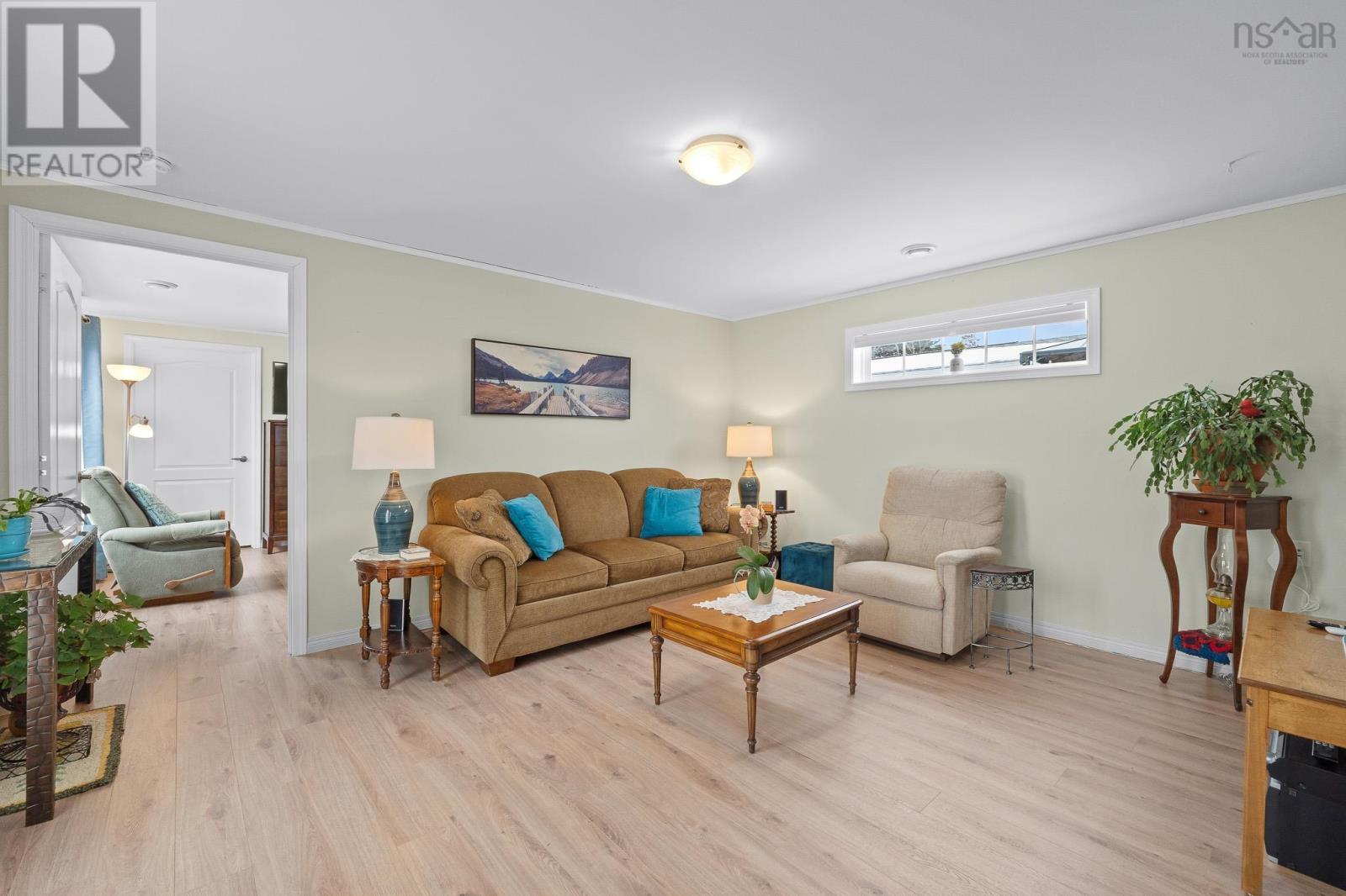 7 Eleventh Street, Lucasville, Nova Scotia  B4B 0S3 - Photo 3 - 202504050