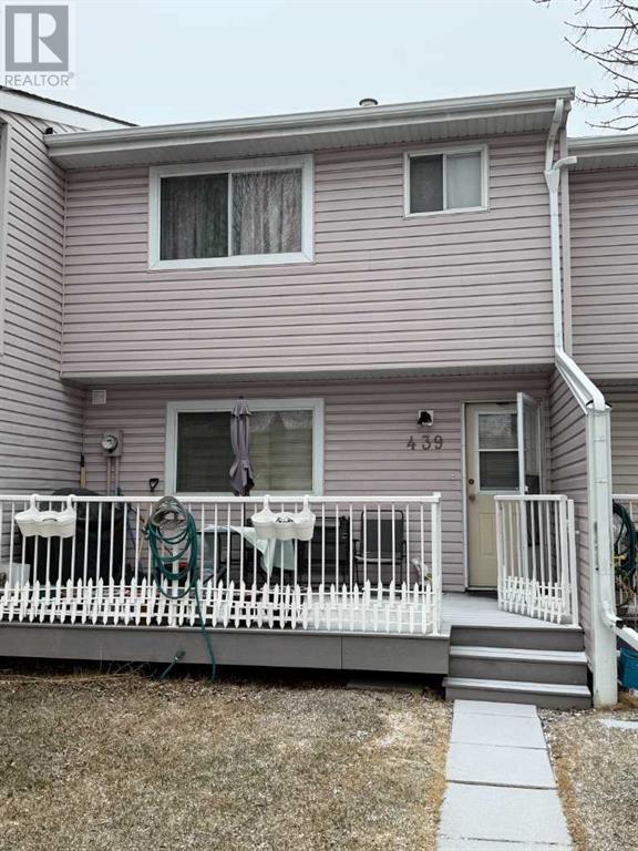 Property at 439 40 Street NE image