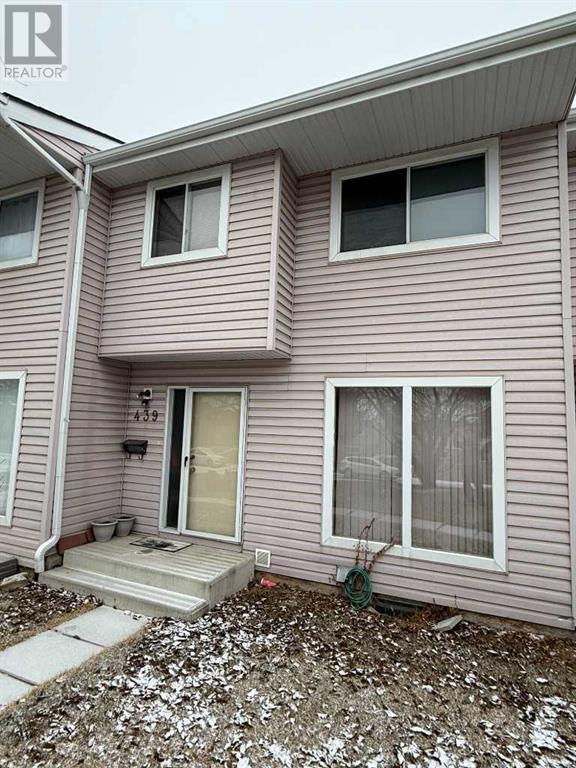 Property at 439 40 Street NE image