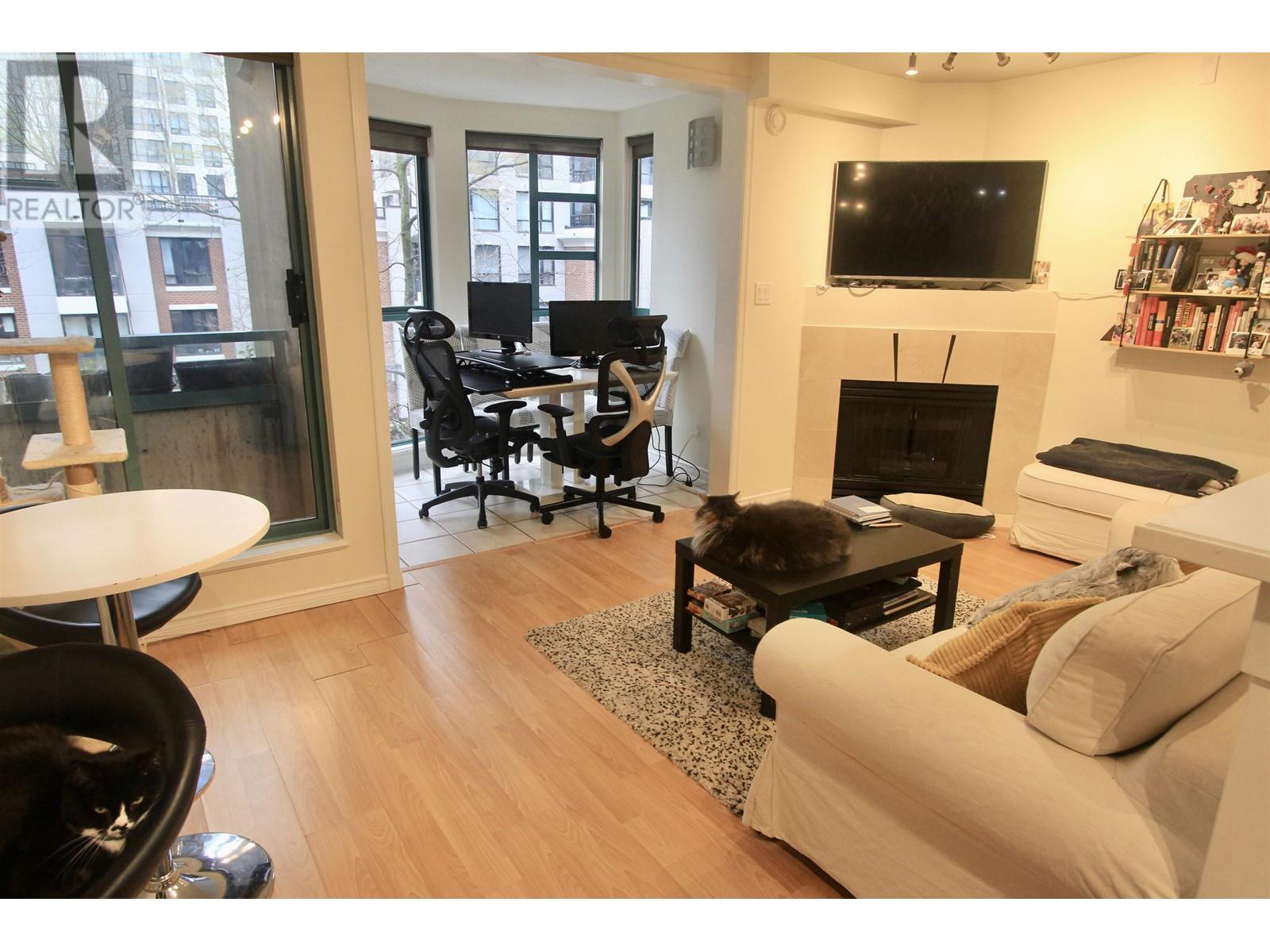 311 939 Homer Street, Vancouver, British Columbia  V6B 2W6 - Photo 3 - R2981310