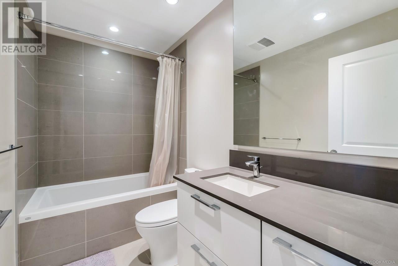 Property at 1108 3487 BINNING ROAD image 3