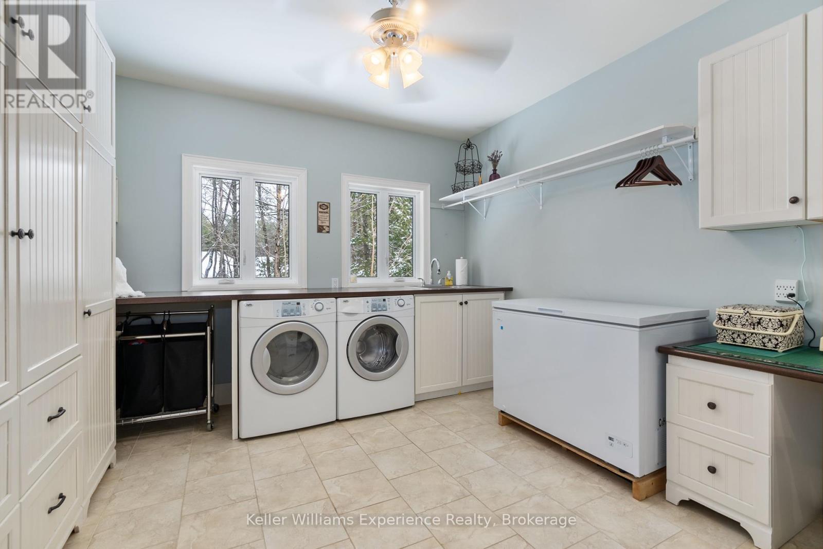 4043 Jilem Court, Severn, Ontario  L3V 0E8 - Photo 17 - S12048520