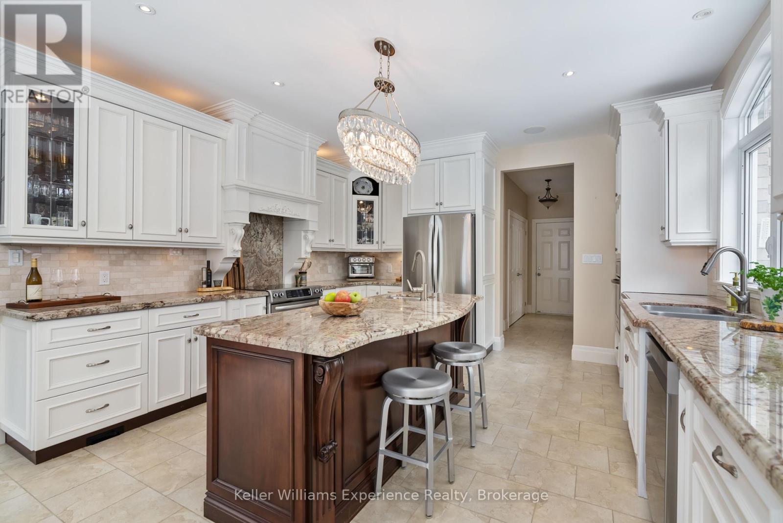 4043 Jilem Court, Severn, Ontario  L3V 0E8 - Photo 6 - S12048520