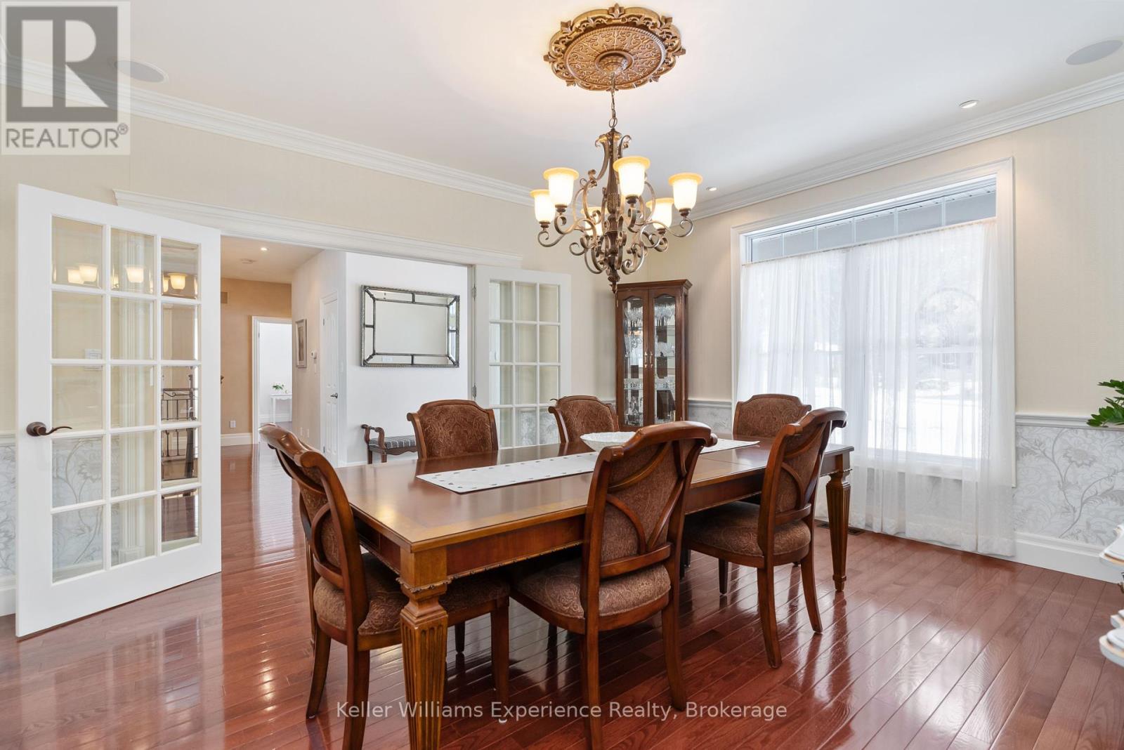 4043 Jilem Court, Severn, Ontario  L3V 0E8 - Photo 9 - S12048520