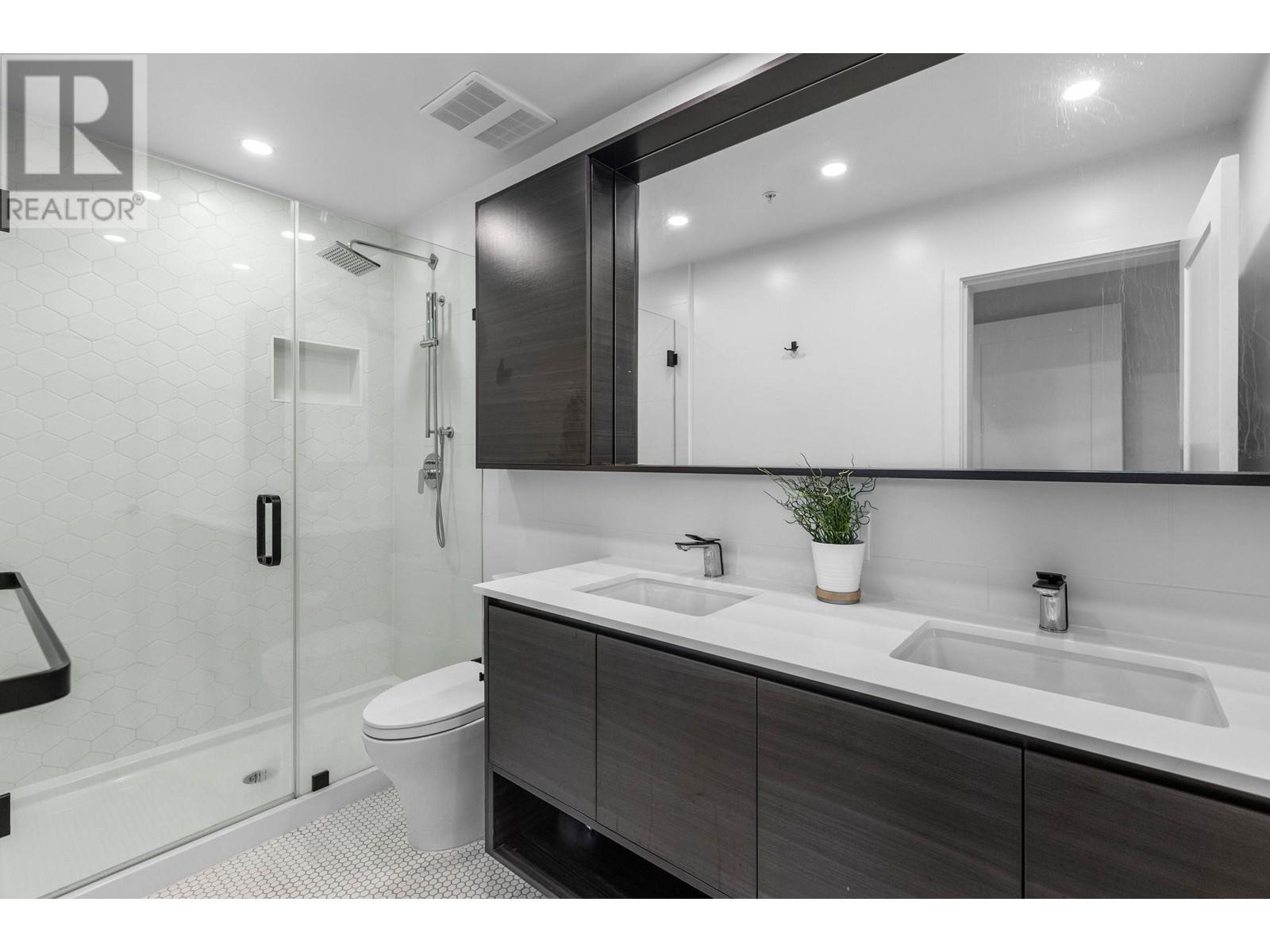 631 55 Klahanie Drive, Port Moody, British Columbia  V3H 0M9 - Photo 20 - R2983176
