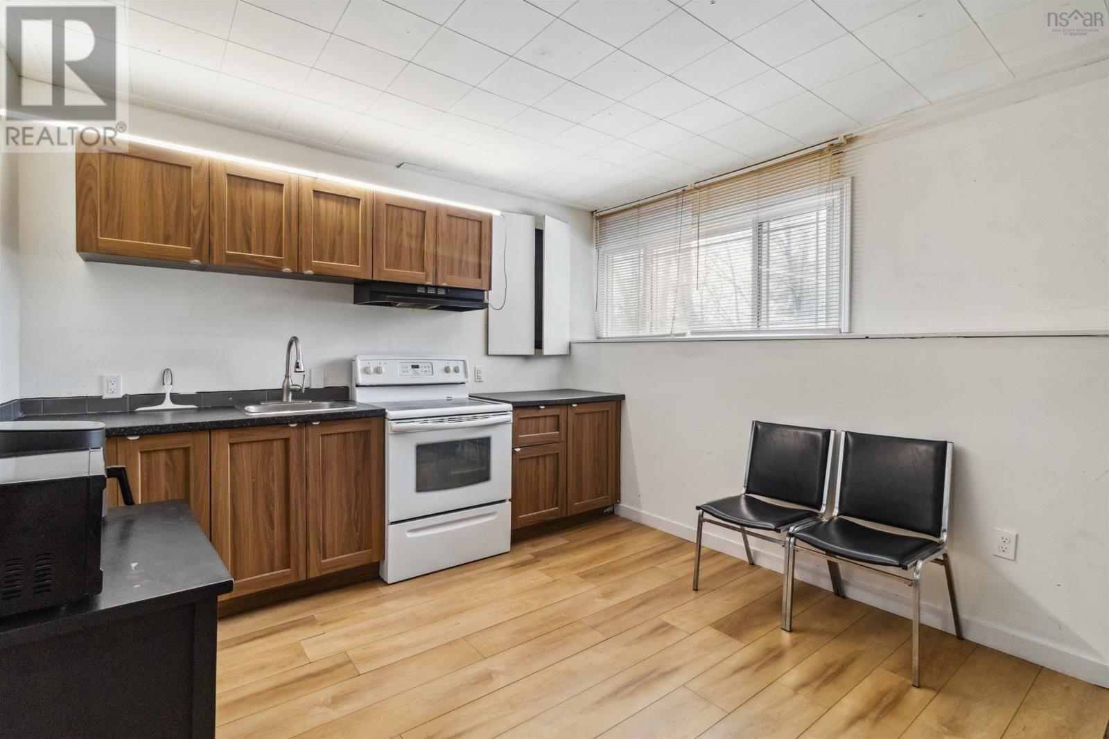 58 Phoenix Crescent, Lower Sackville, Nova Scotia  B4C 2B4 - Photo 30 - 202506168