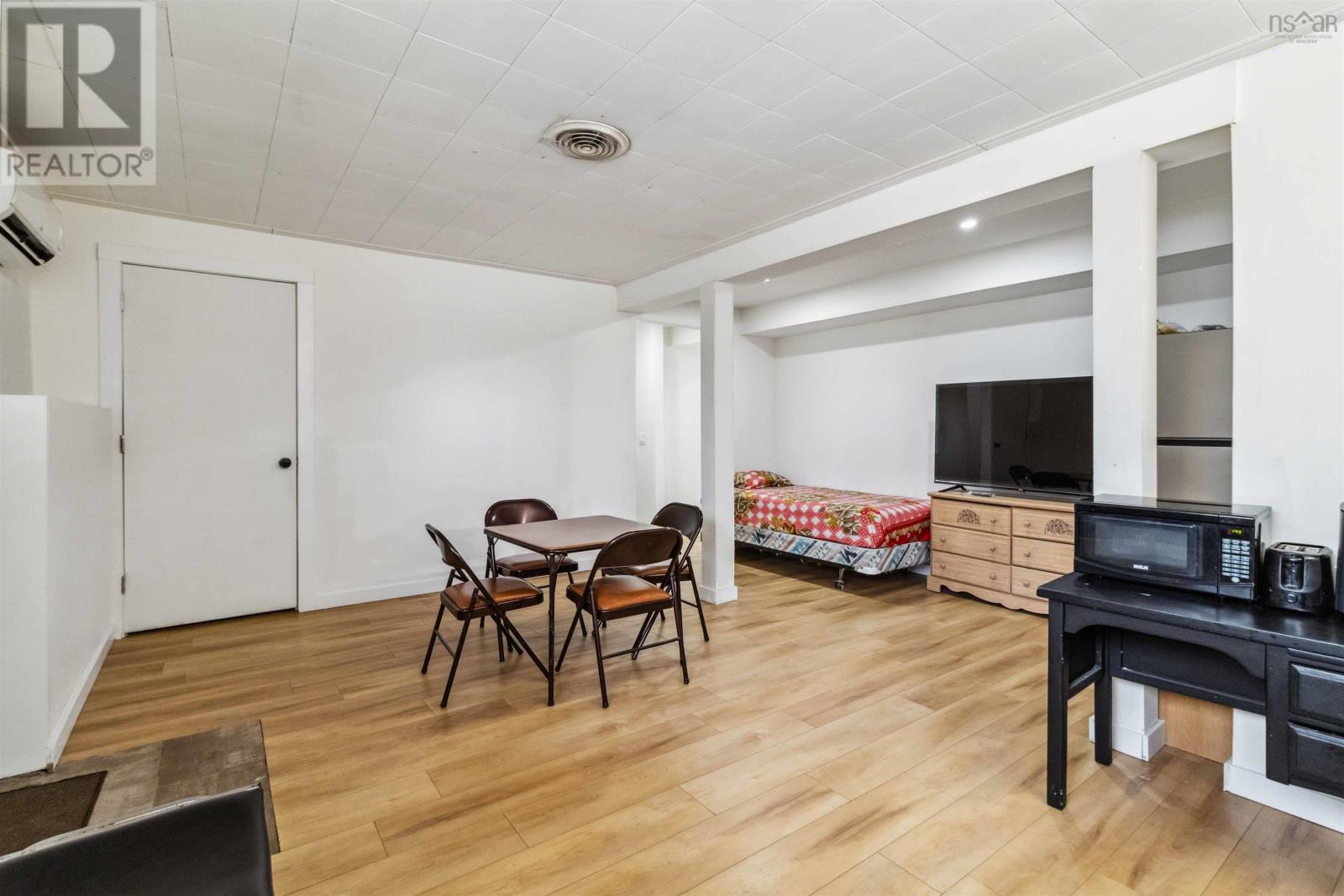 58 Phoenix Crescent, Lower Sackville, Nova Scotia  B4C 2B4 - Photo 33 - 202506168