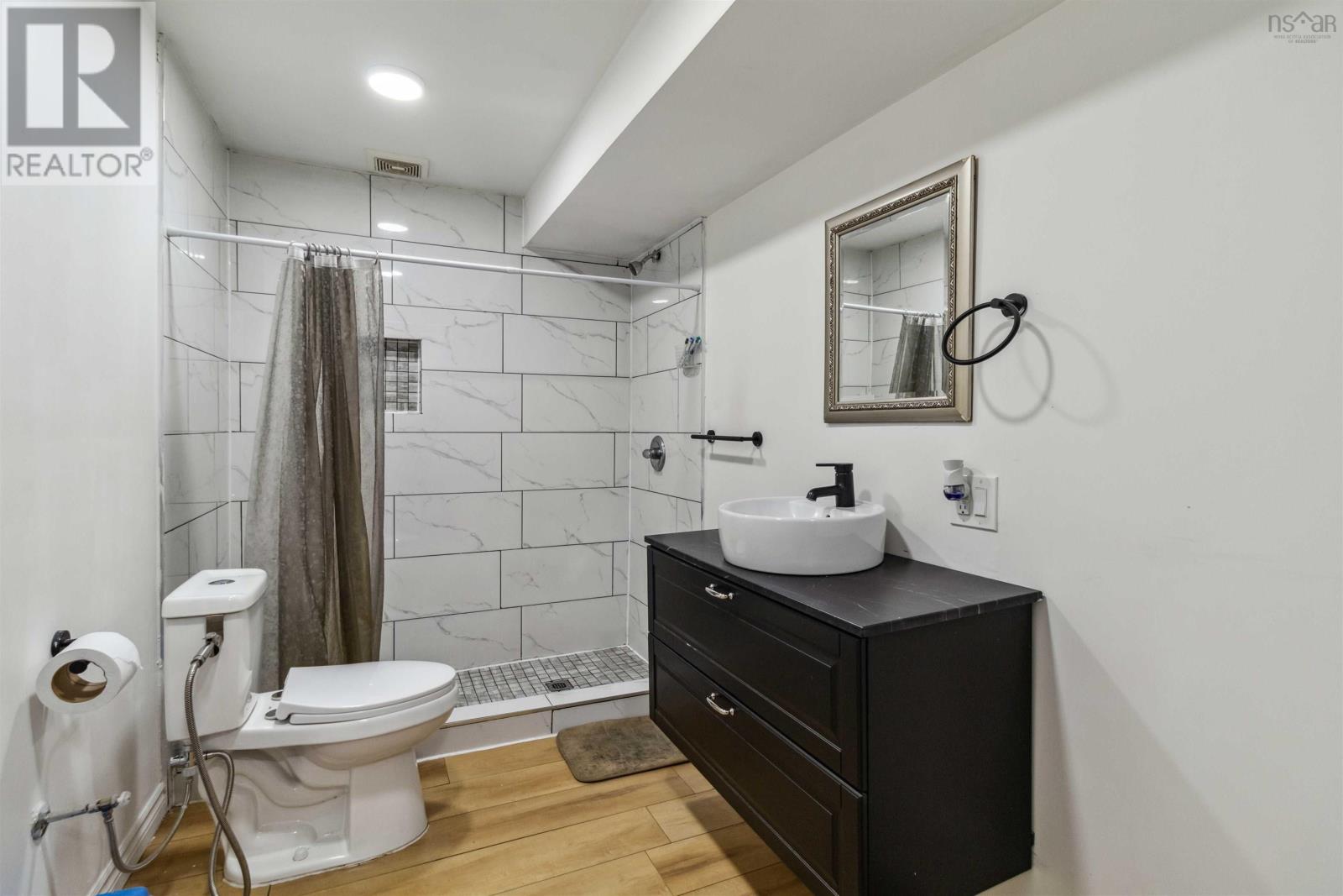 58 Phoenix Crescent, Lower Sackville, Nova Scotia  B4C 2B4 - Photo 36 - 202506168