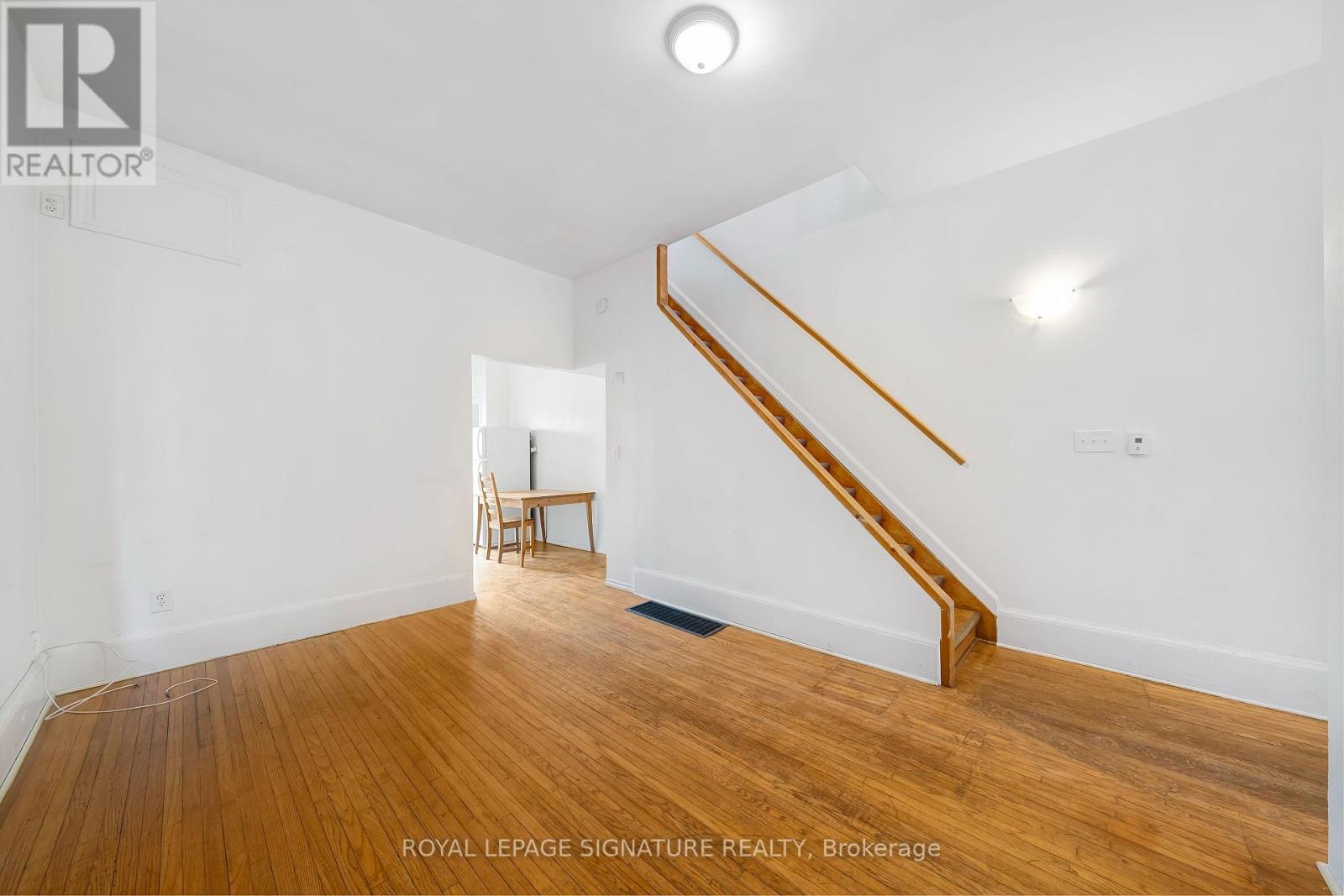 1059 Bathurst Street, Toronto, Ontario  M5R 3G8 - Photo 9 - C12048528