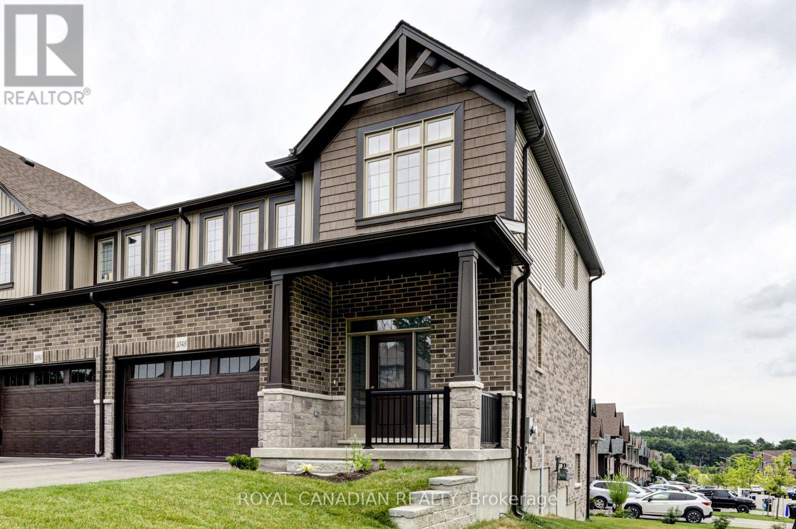 Property at 1048 WRIGHT DRIVE image 3