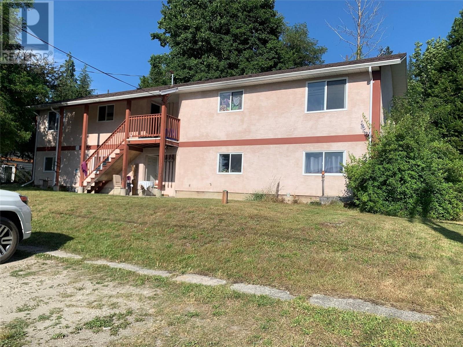 208 Nelson Avenue Unit# 1-4, Nakusp, British Columbia