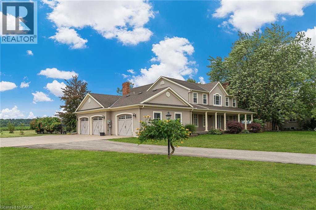 915 Queenston Road, Niagara-On-The-Lake, Ontario  L0S 1J0 - Photo 3 - 40711412