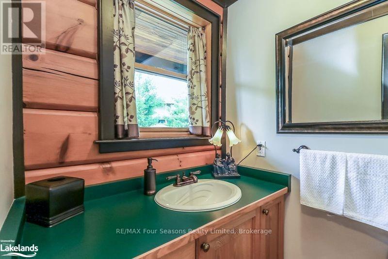 8886 County Road 91, Clearview, Ontario  L0M 1H0 - Photo 16 - S12048587