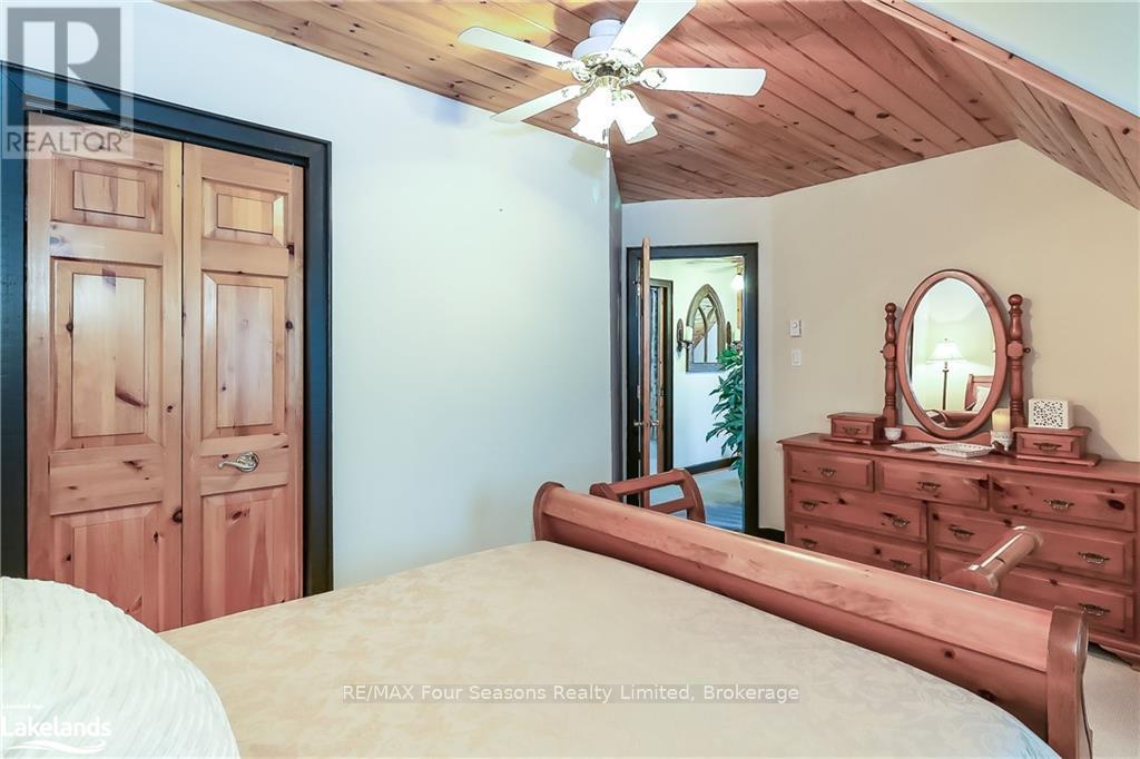 8886 County Road 91, Clearview, Ontario  L0M 1H0 - Photo 19 - S12048587