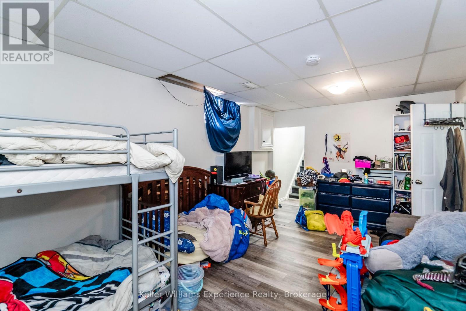 23 Beaumaur Drive, Penetanguishene, Ontario  L9M 1V7 - Photo 10 - S12048640