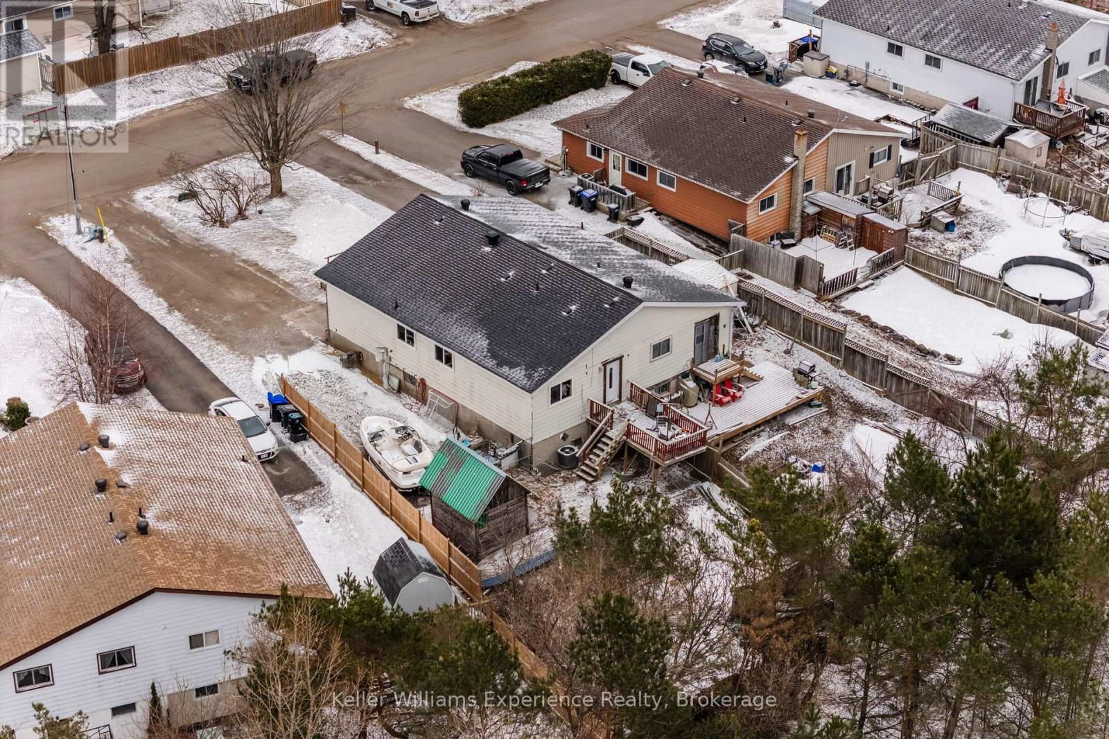 23 Beaumaur Drive, Penetanguishene, Ontario  L9M 1V7 - Photo 15 - S12048640