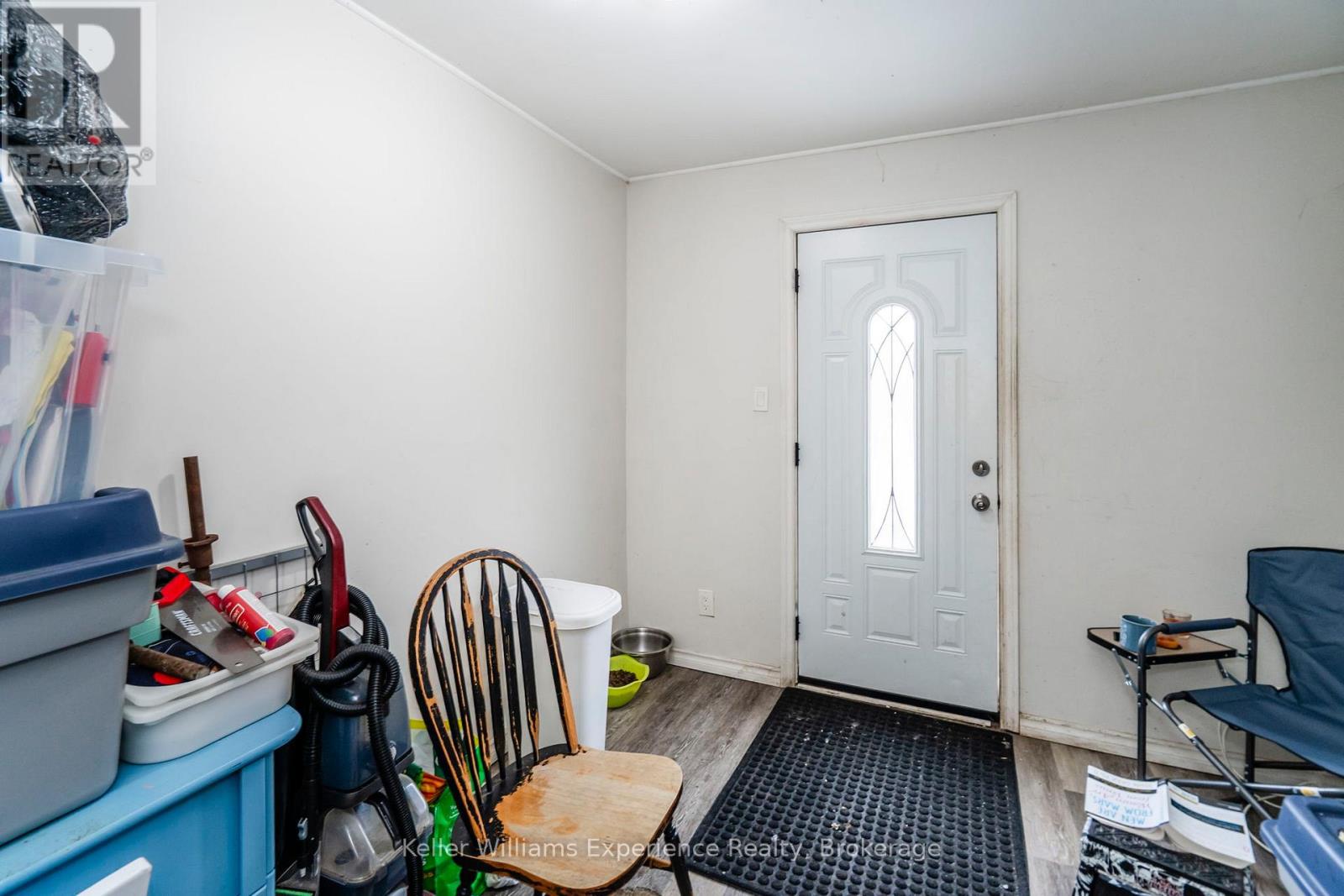 23 Beaumaur Drive, Penetanguishene, Ontario  L9M 1V7 - Photo 8 - S12048640
