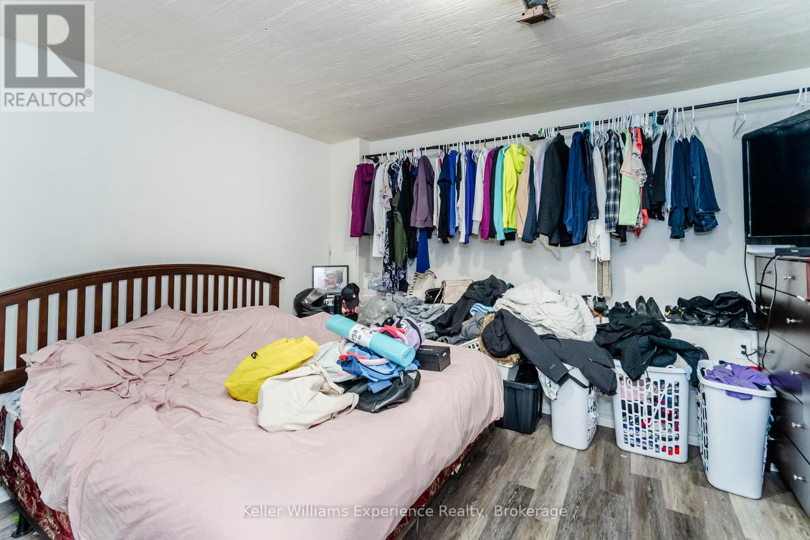 23 Beaumaur Drive, Penetanguishene, Ontario  L9M 1V7 - Photo 9 - S12048640