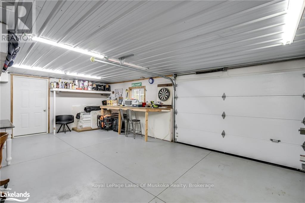 1922 Highway 141, Muskoka Lakes, Ontario  P0B 1M0 - Photo 17 - X12048599