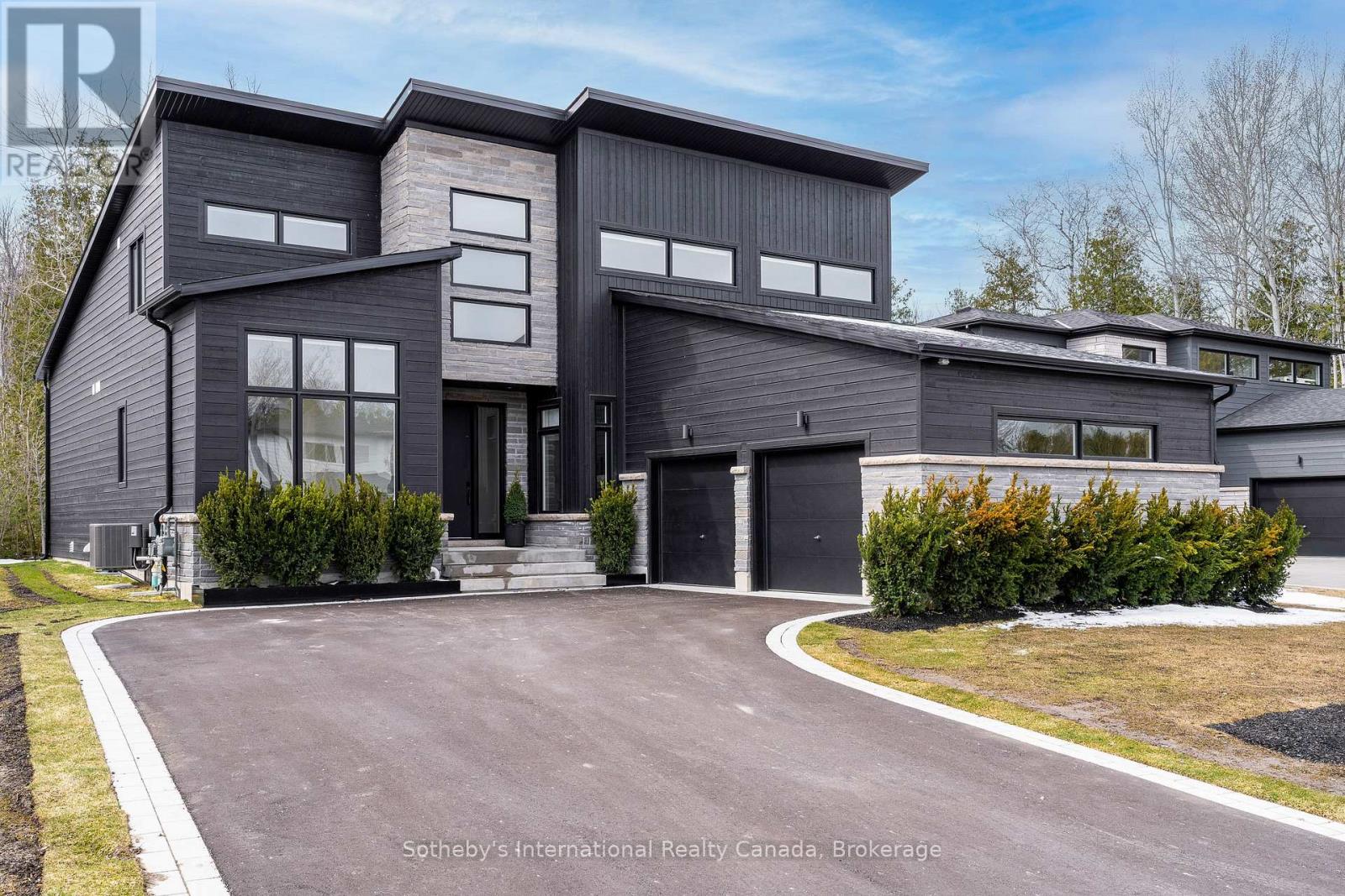 Property at 102 TEKIAH ROAD image 1