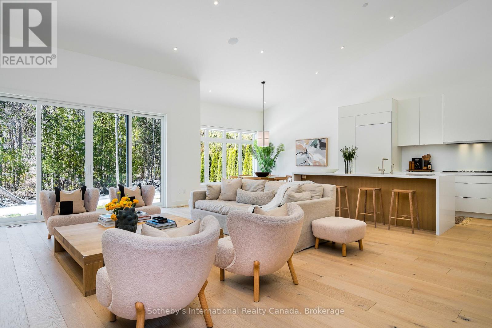 Property at 102 TEKIAH ROAD image 4