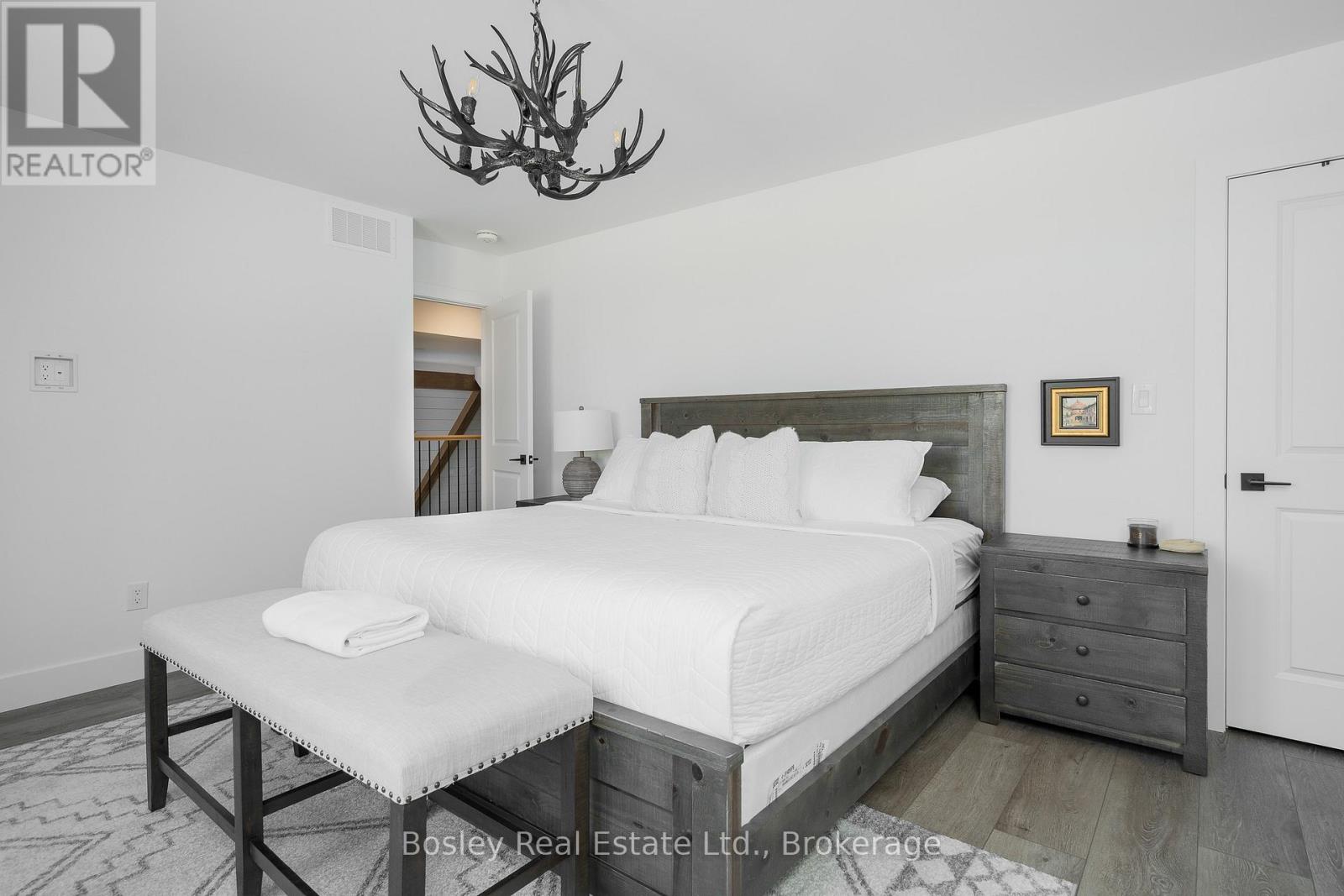 150 Black Willow Crescent, Blue Mountains, Ontario  L9Y 5L7 - Photo 31 - X12048645