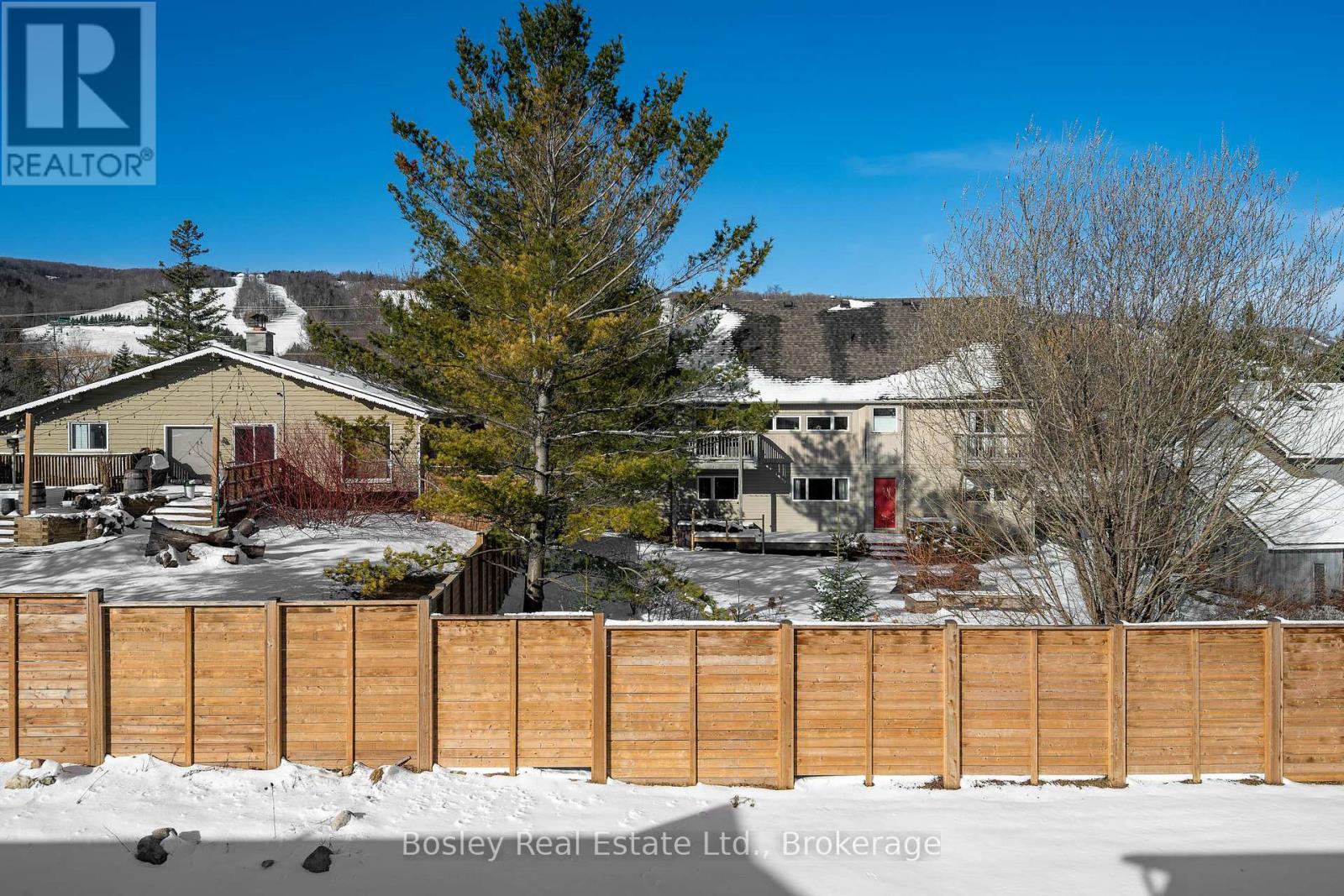 150 Black Willow Crescent, Blue Mountains, Ontario  L9Y 5L7 - Photo 46 - X12048645