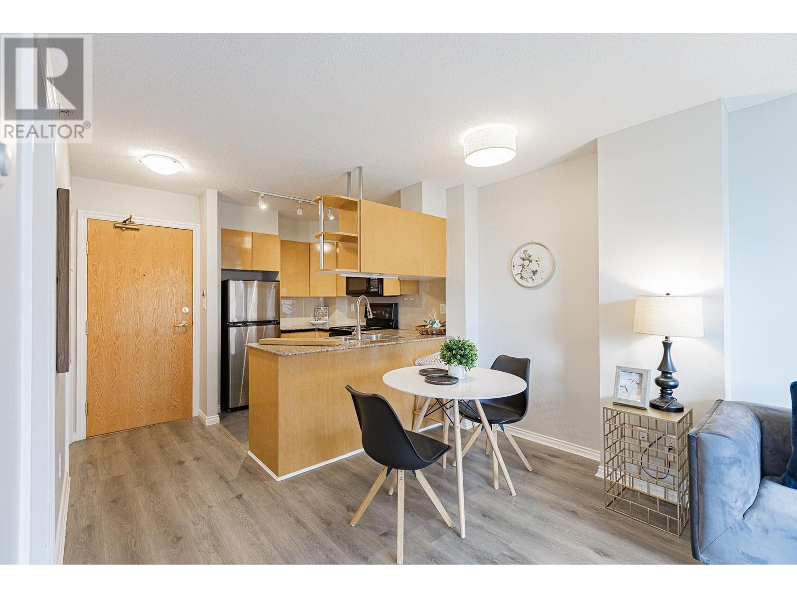 1703 1189 Howe Street, Vancouver, British Columbia  V6Z 2X4 - Photo 5 - R2980933