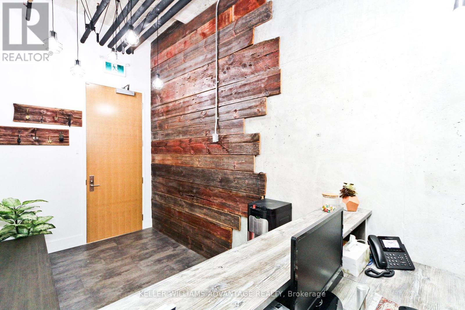 701 - 4789 Yonge Street, Toronto, Ontario  M2N 0G3 - Photo 1 - C12048643